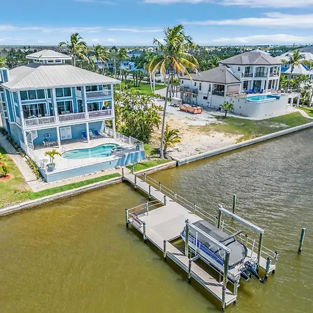 Sea Breeze Bay - 950 San Carlos Drive Home